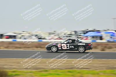 media/Jan-26-2025-CalClub SCCA (Sun) [[cfcea7df88]]/Group 1/Race/